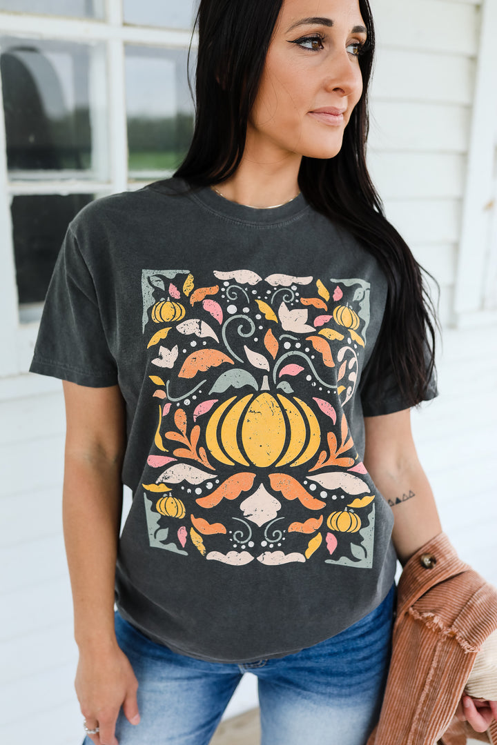 Fall Floral Graphic Tee - Pepper