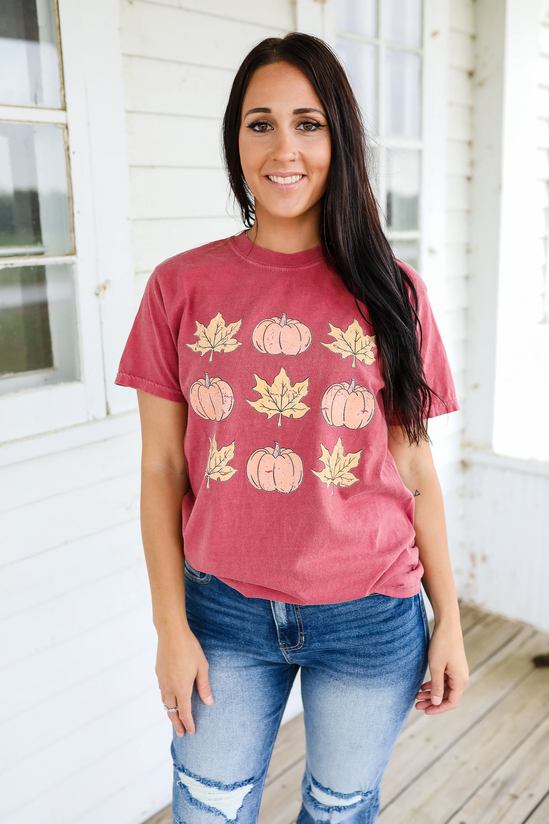 Pumpkin & Leaf Graphic Tee - Brick