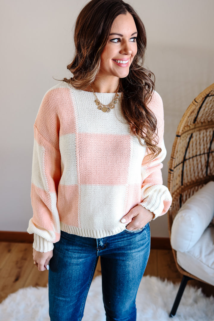 Tatiana Checkered Sweater - Strawberry Milk