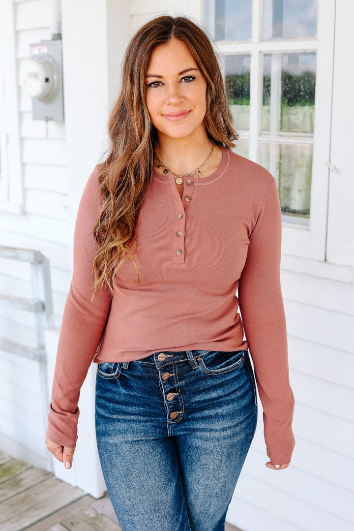 Audrey Ribbed Henley - Marsala