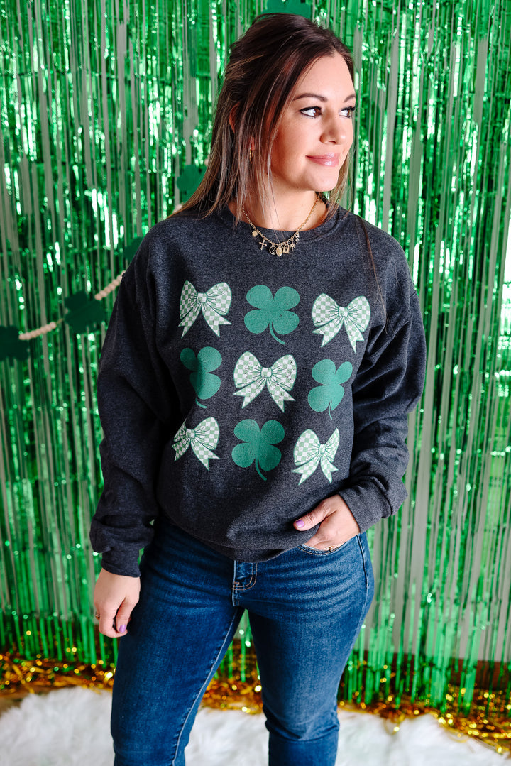 Shamrock Chic Crewneck Sweatshirt - Black Heather