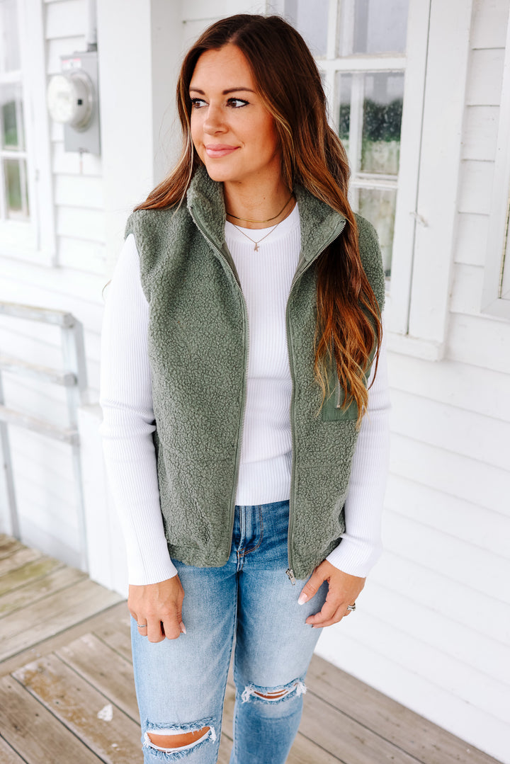 Emma Fleece Vest - Sage