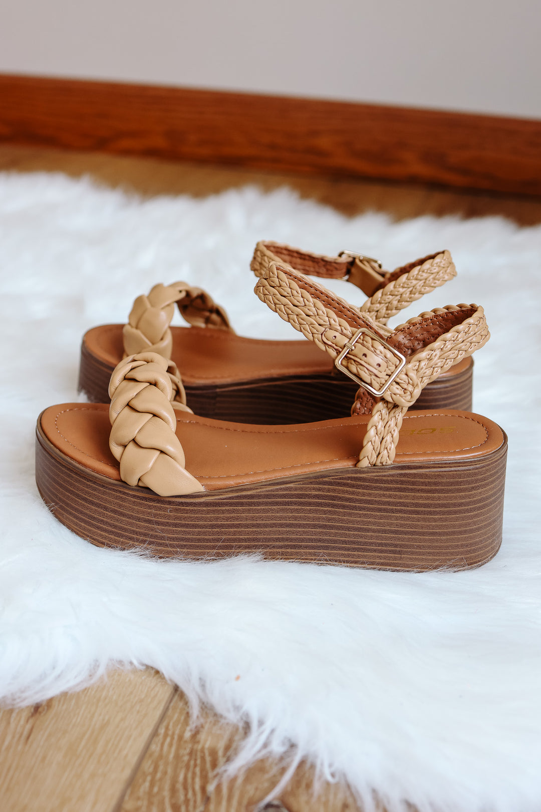 Invoke Braided Platform Sandal - Natural