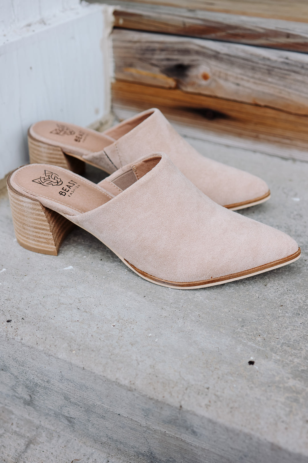 Ashton Pointed Mule