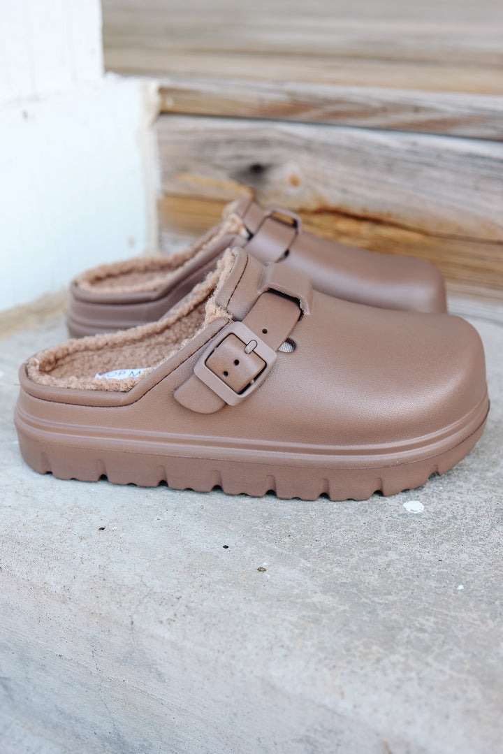 Sawyer Platform Slip On Clogs - Mocha