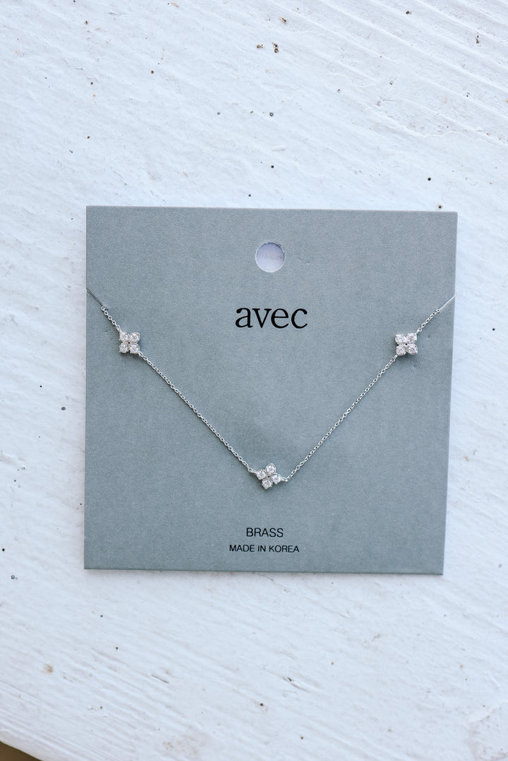 Rae Mini Clover Charm Necklace - Silver