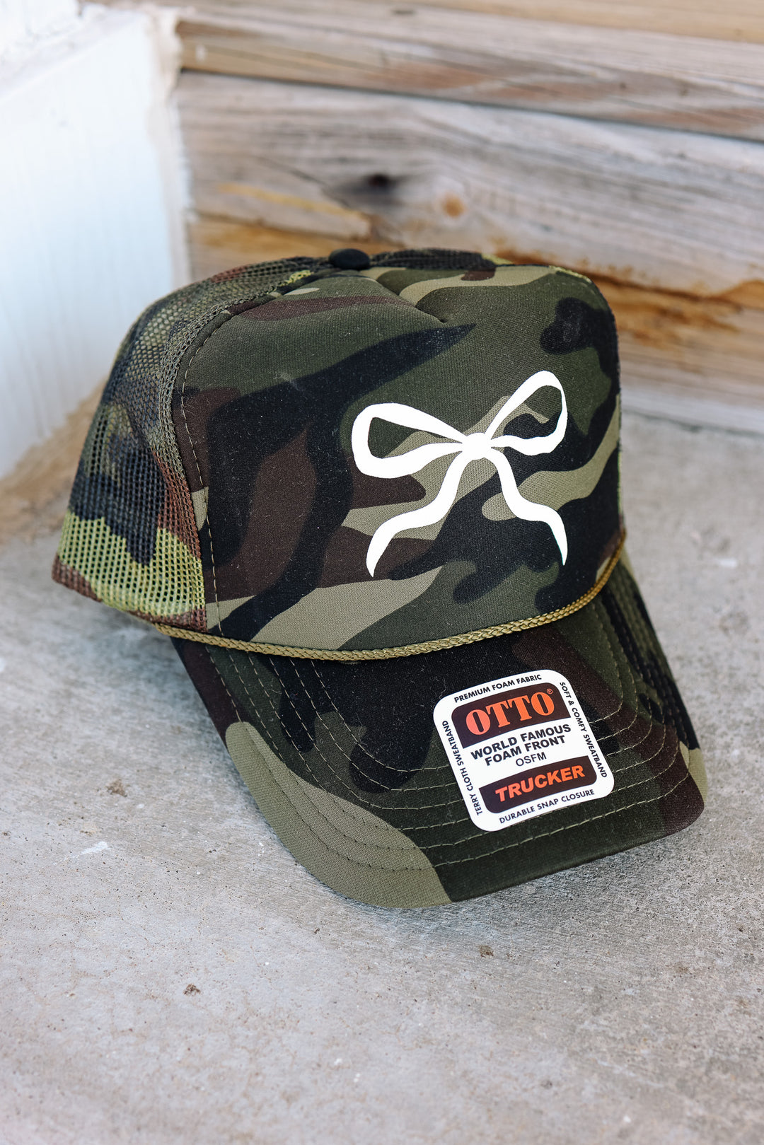 Coquette Bow Trucker Hat - Solid Camo