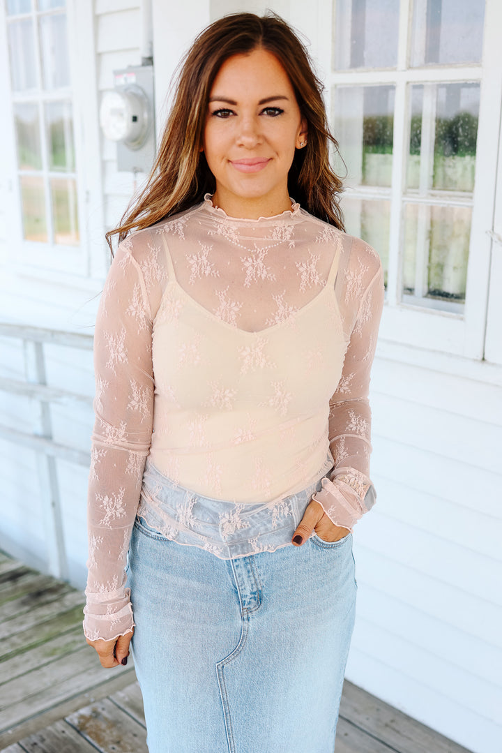 Kian Mock Neck Lace Top - Blush Pink