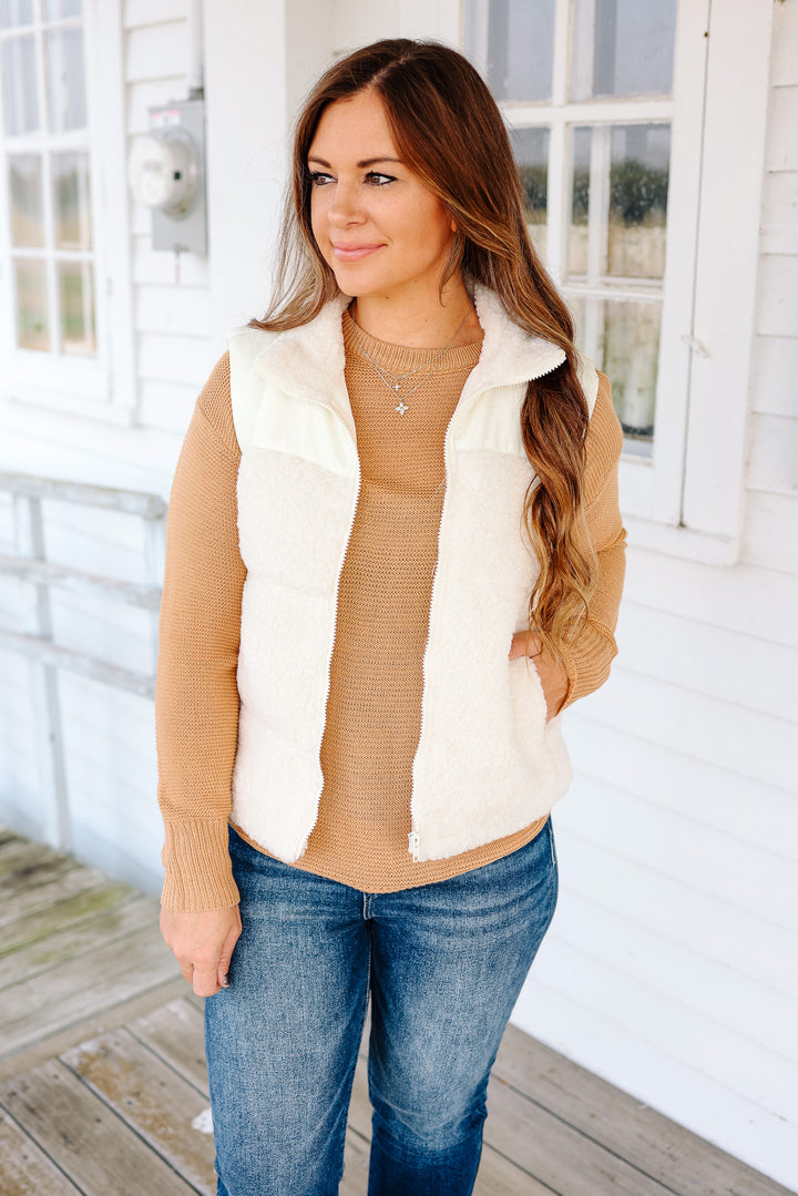 Olivia Fleece Vest - Ivory