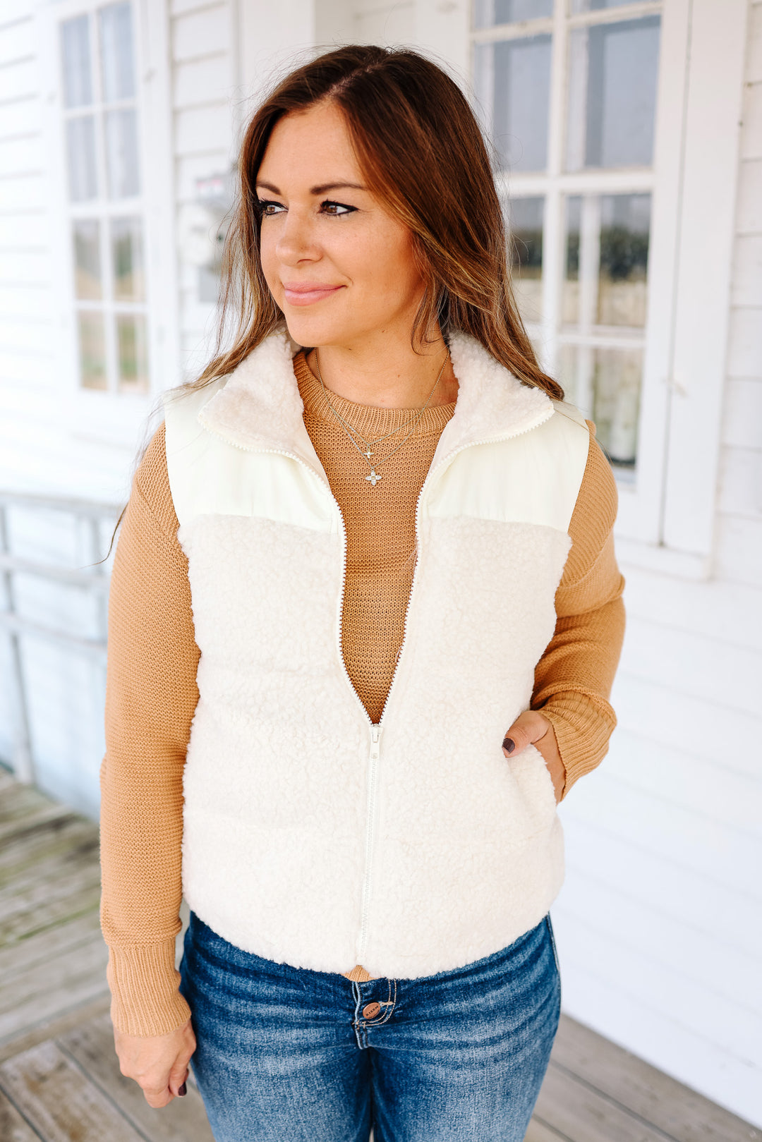 Olivia Fleece Vest - Ivory