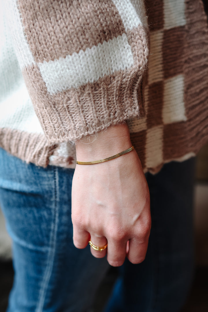 Dainty Herringbone Bracelet