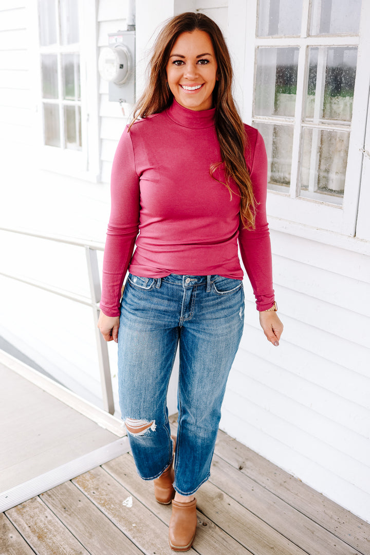 Evie Turtleneck Knit Top - Magenta