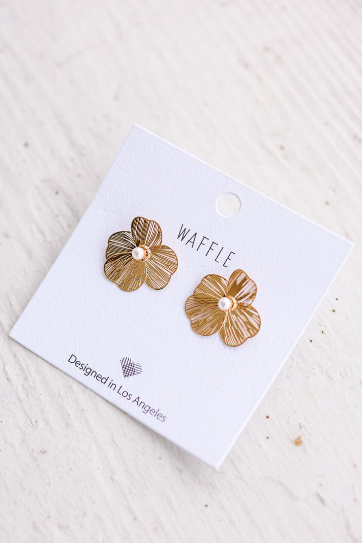 Stevie Flower Stud Earrings