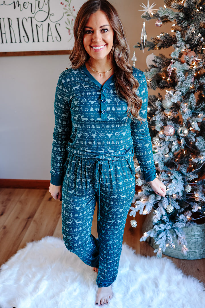 Twas The Night - Nordic Green Pajama Set