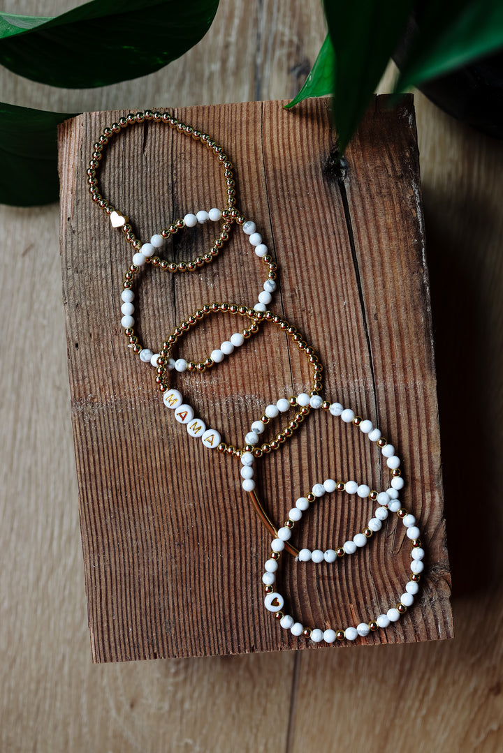 Mama Beaded Bracelet Set - White