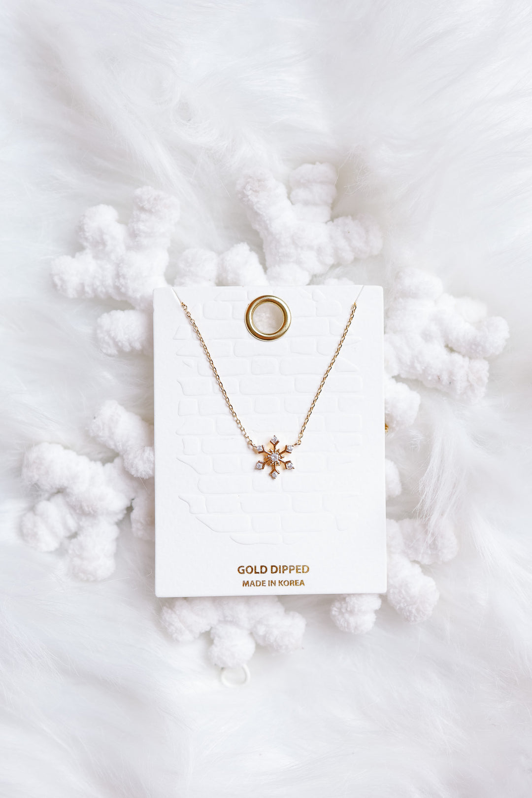 Snowflake Pendant Necklace