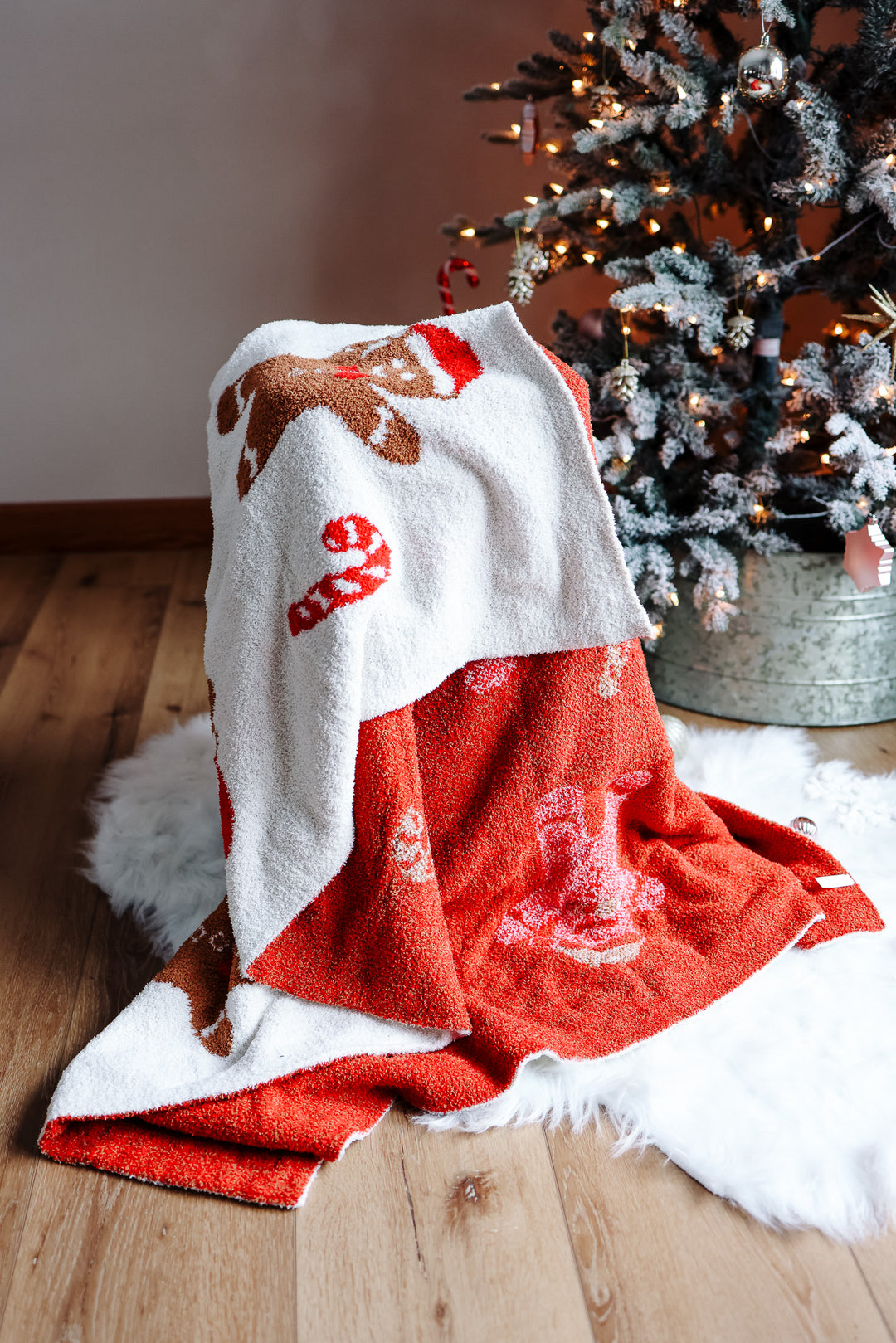 Gingerbread Man Comfy Luxe Blanket