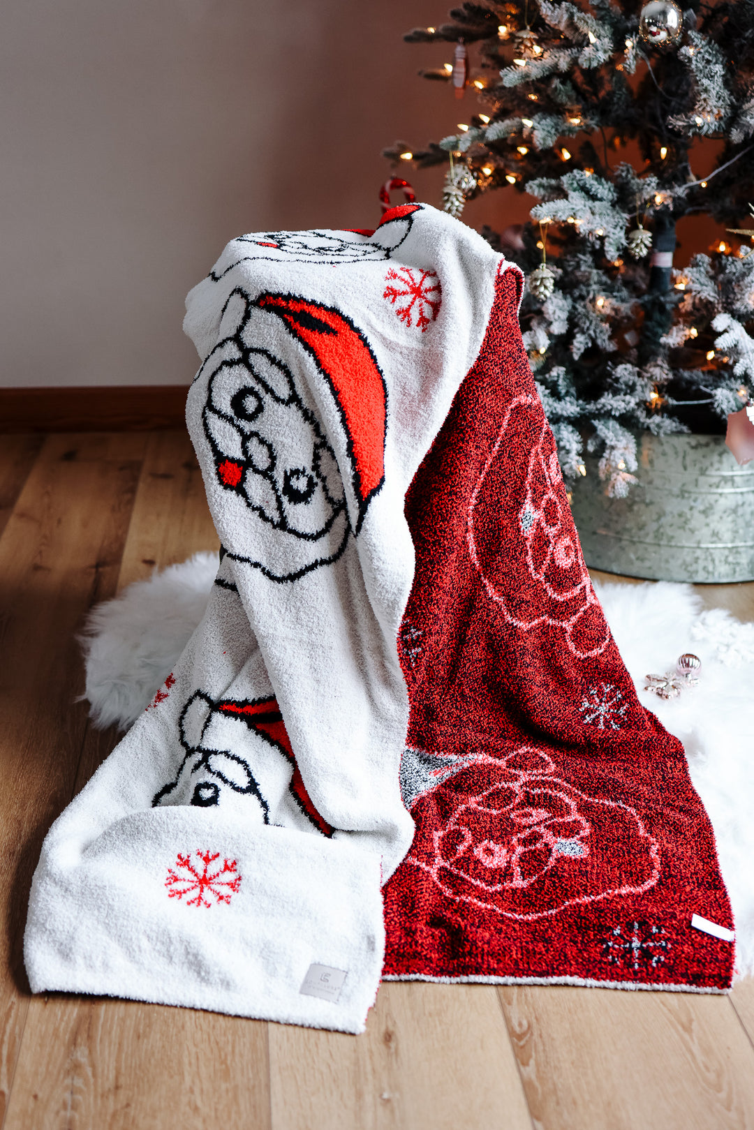 Santa Comfy Luxe Blanket