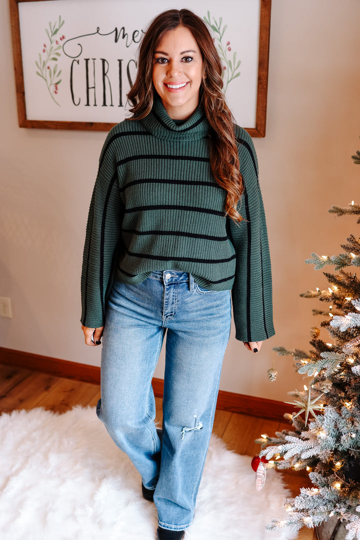 Mae Stripe Turtleneck Sweater - Hunter Green