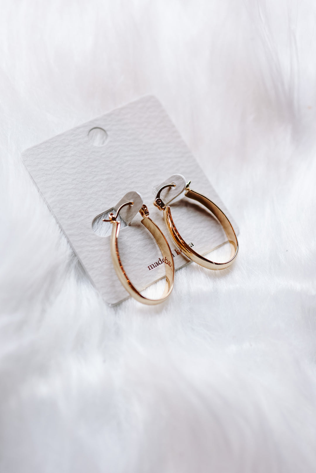 Elise Oval Hoop Earrings