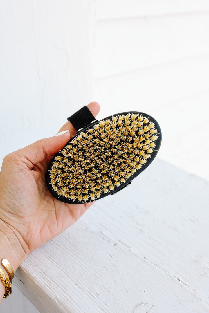 Exfoliating Dry Brush