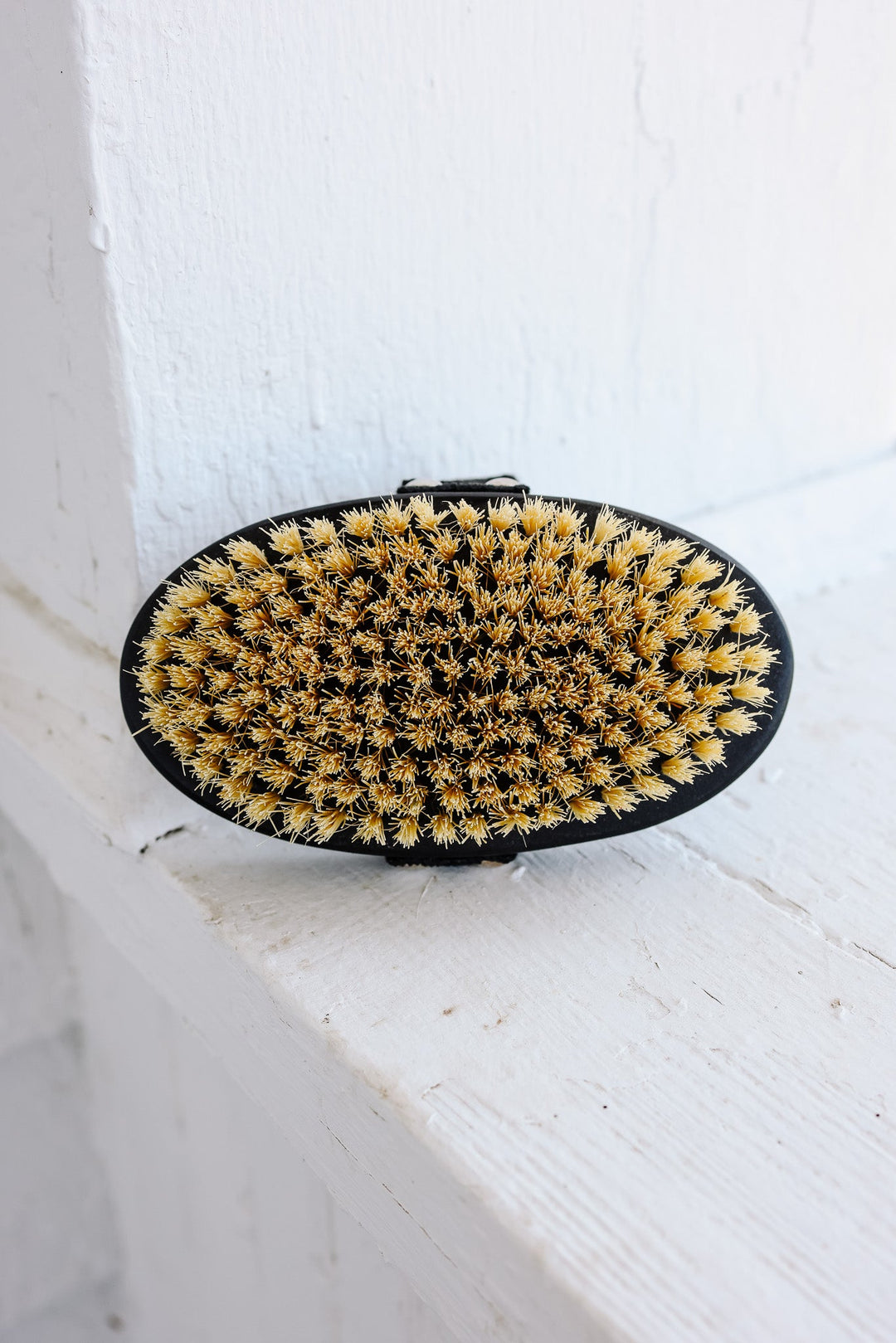 Exfoliating Dry Brush