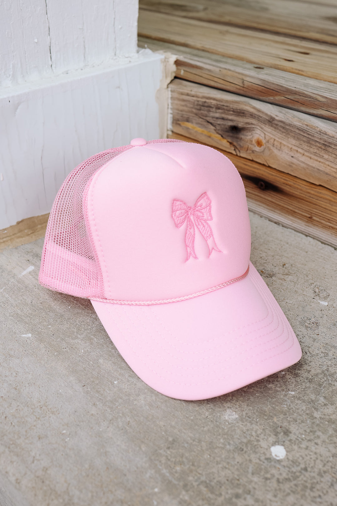 Bow Trucker Hat - White & Pink