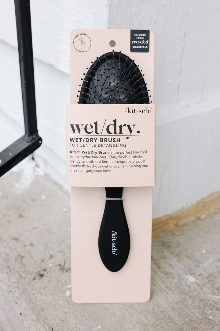 Wet/Dry Brush in Recycled Plastic