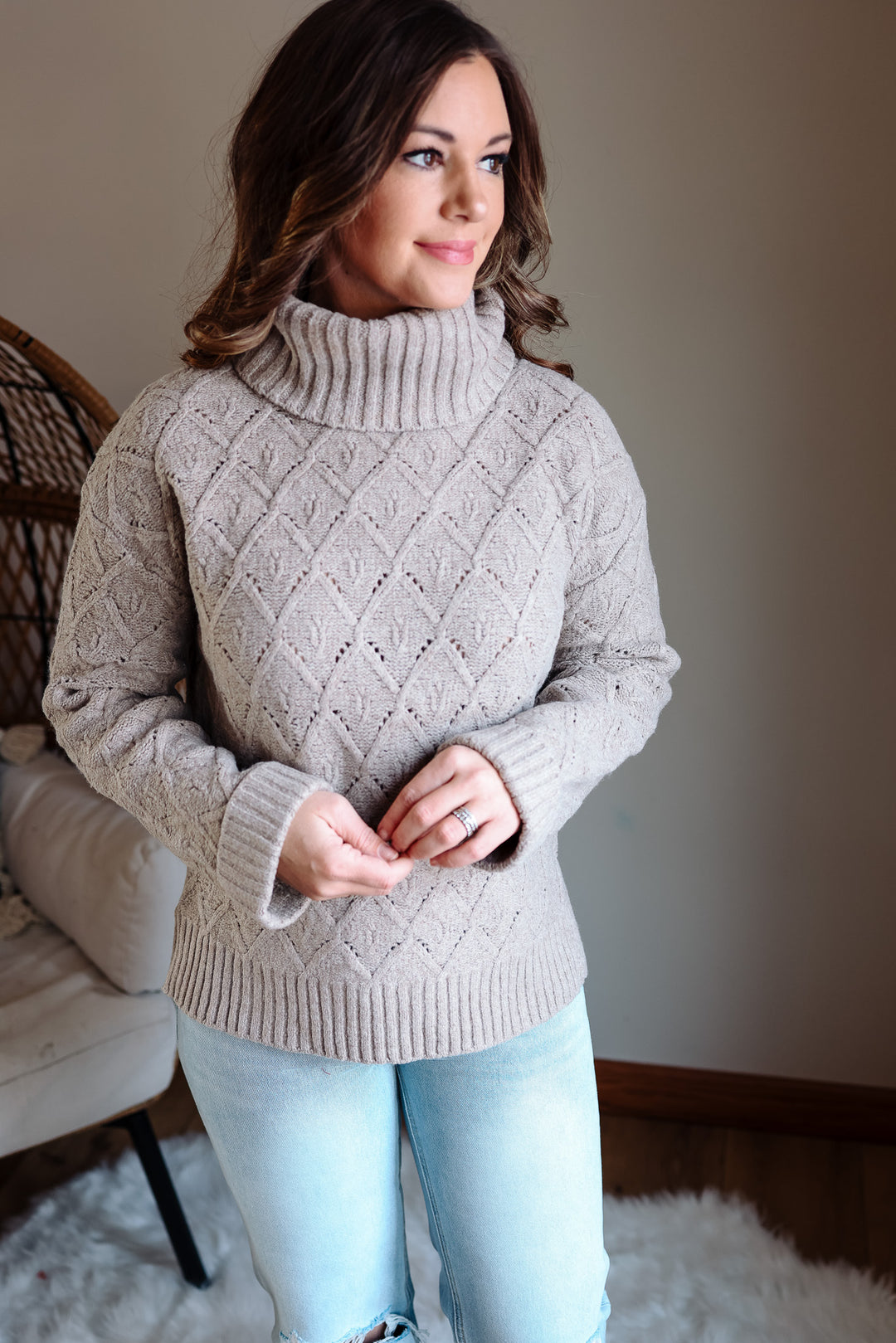 Loren Turtleneck Sweater - Mocha