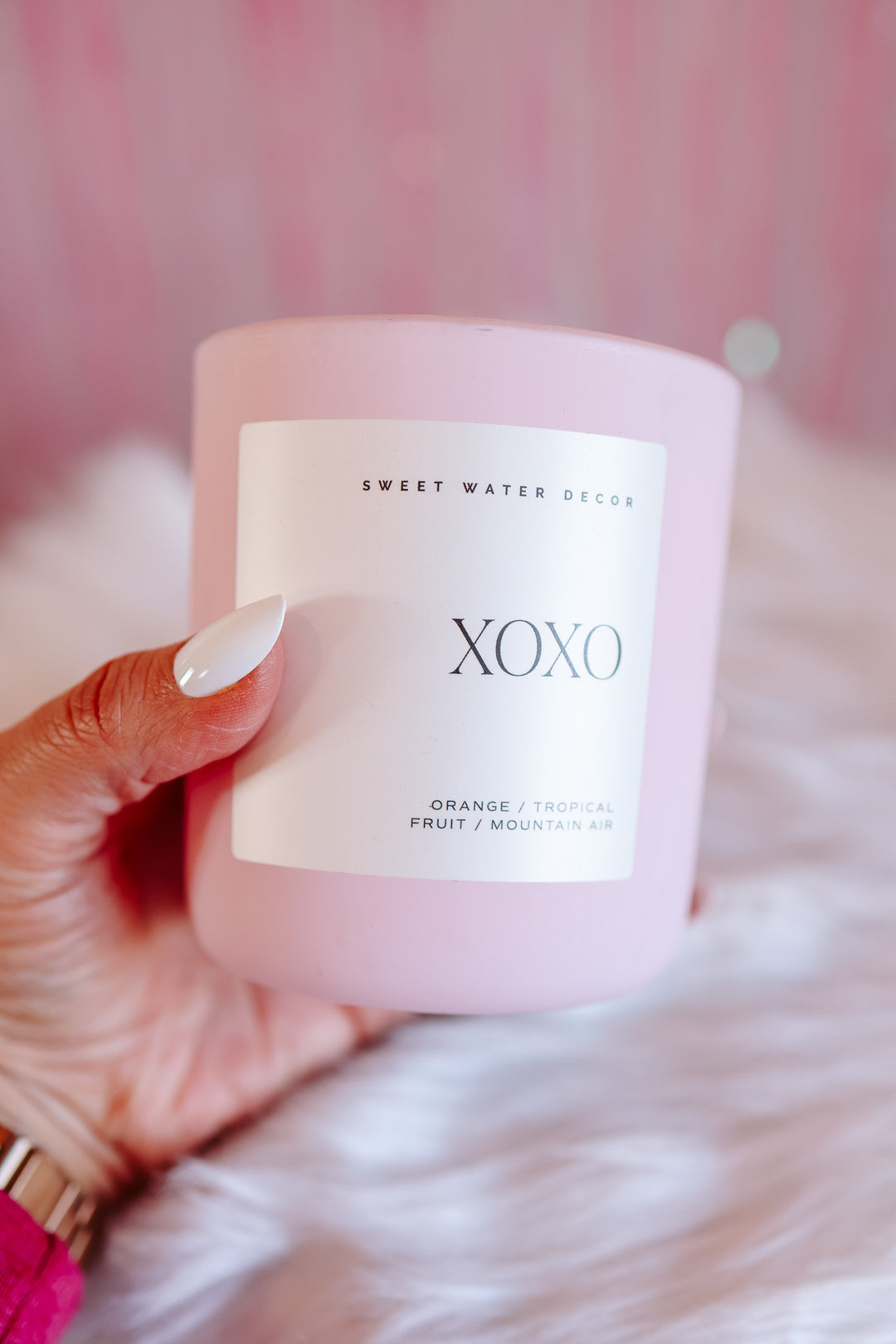 XOXO 15 oz Soy Candle