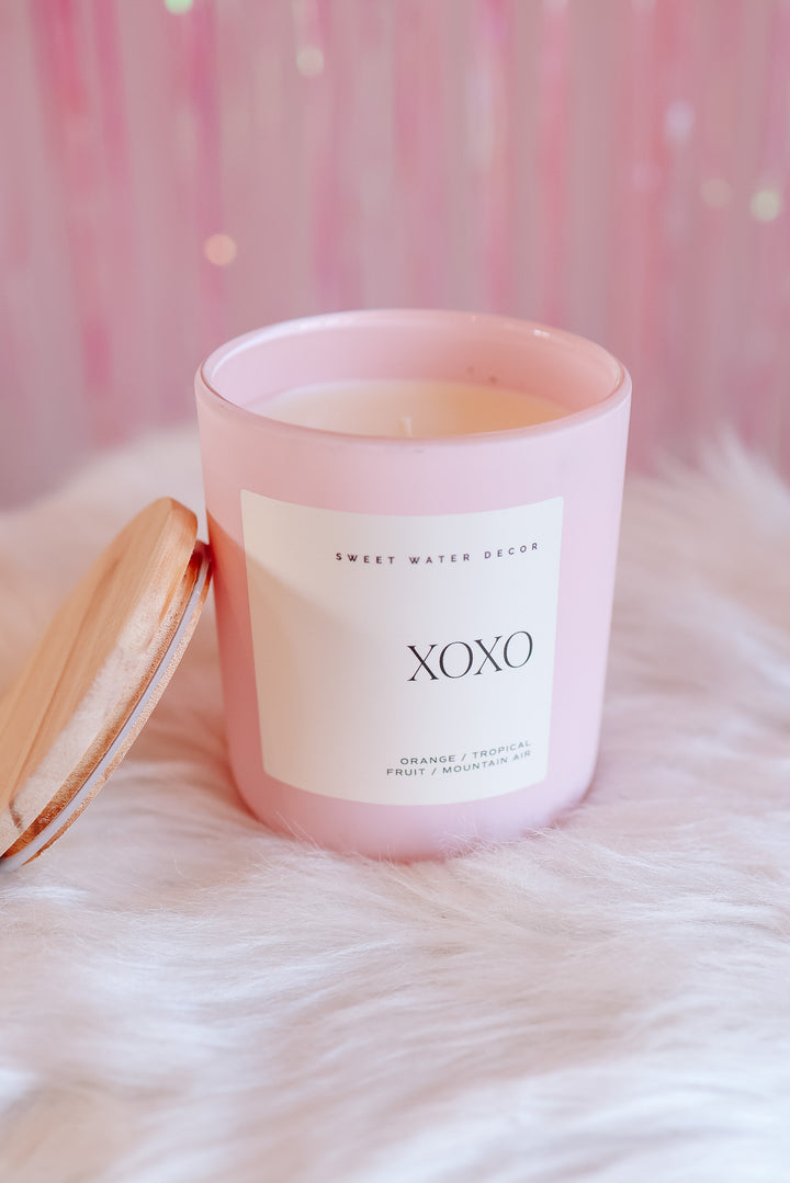 XOXO 15 oz Soy Candle