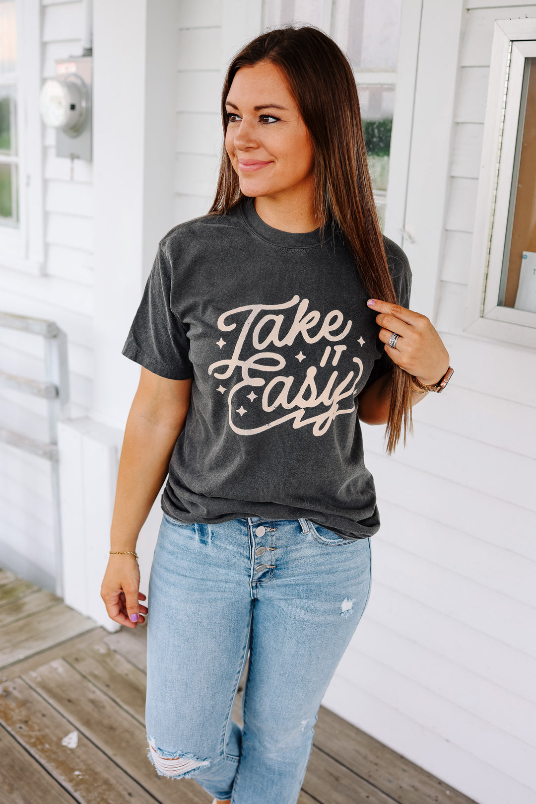 Take It Easy Graphic Tee - Pepper