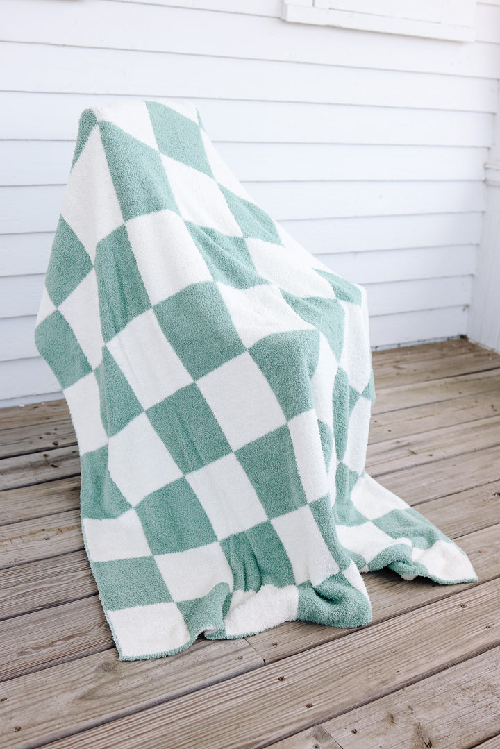 Emerlie Love Luxe Blankets - Checkered