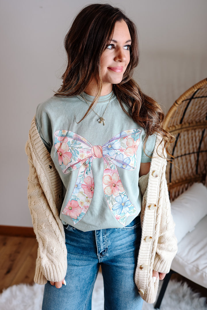 Floral Coquette Bows Graphic Tee - Bay