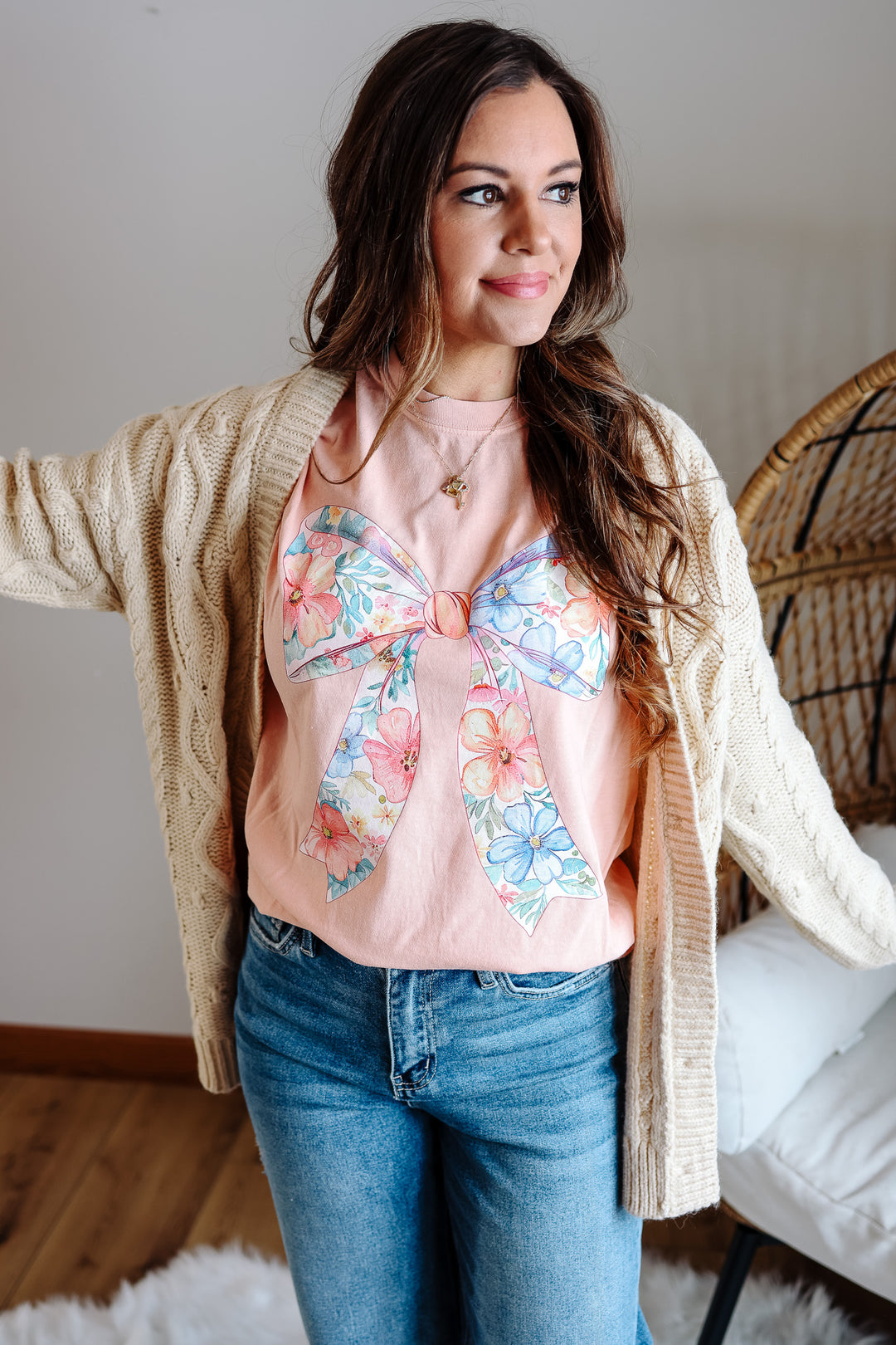 Floral Coquette Bows Graphic Tee - Peachy