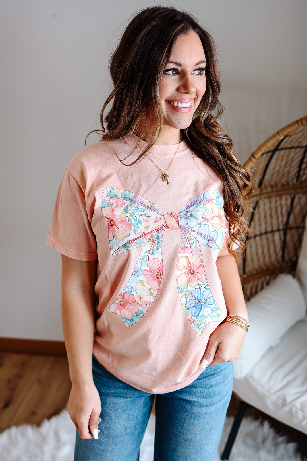 Floral Coquette Bows Graphic Tee - Peachy