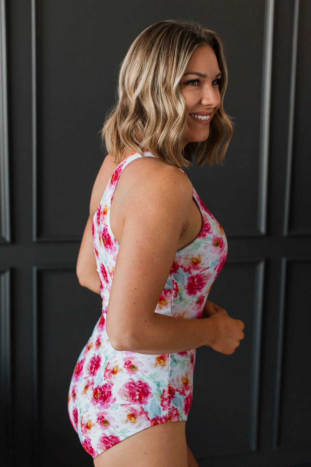 Tropical Looks Floral One-Piece Swimsuit - Ivory & Pink