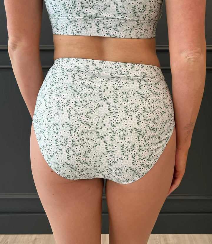 Sandy Shores High-Rise Swim Bottoms - Mint Floral