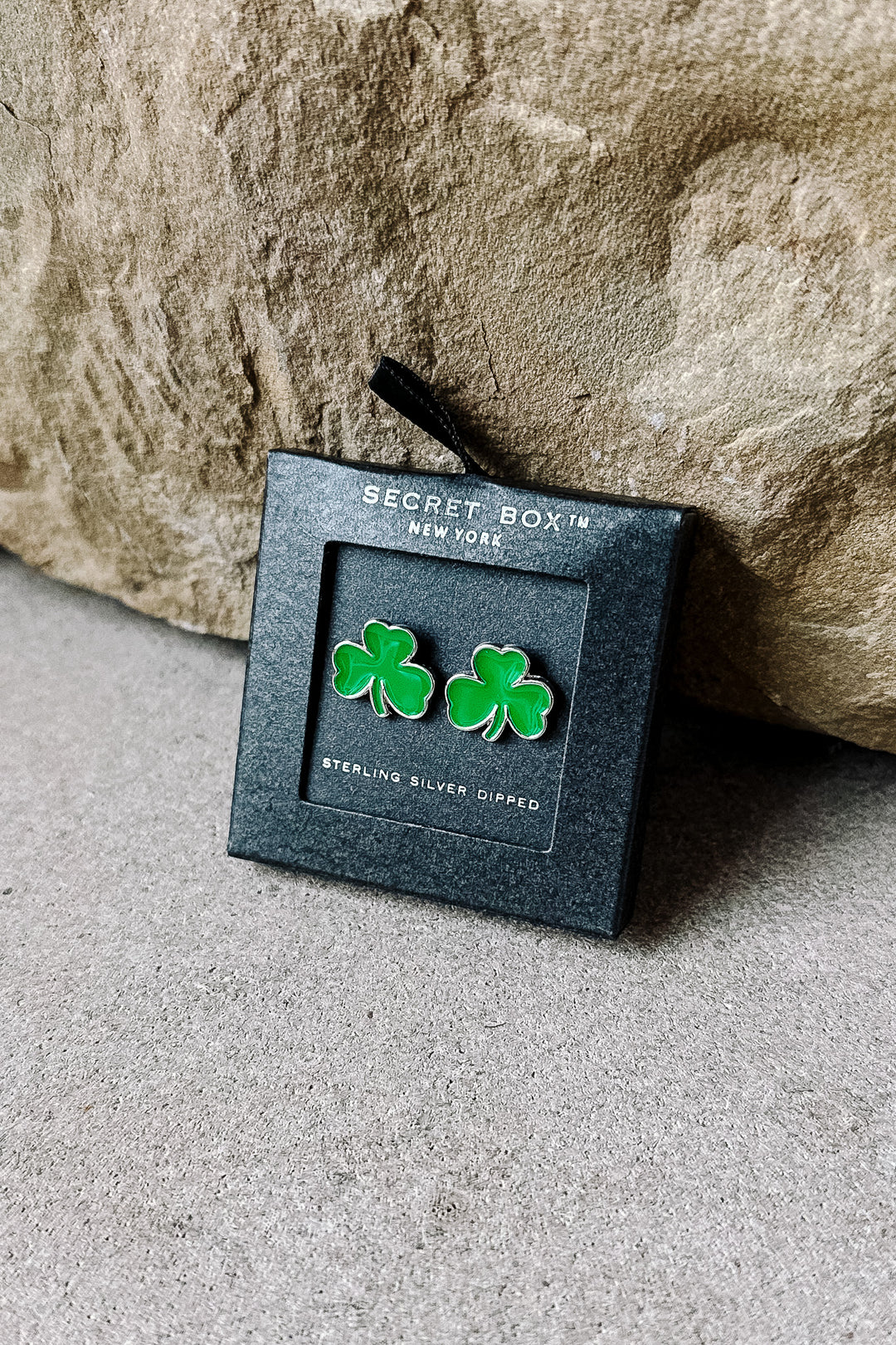 Clover Studs